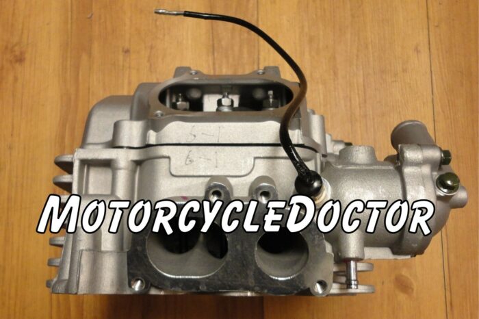 CYLINDER HEAD 700 CARB