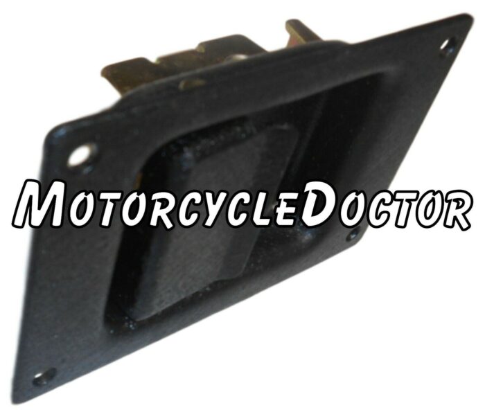 Door Locker Handle Latch RIGHT 250 -750 (not Bucket Seat model)