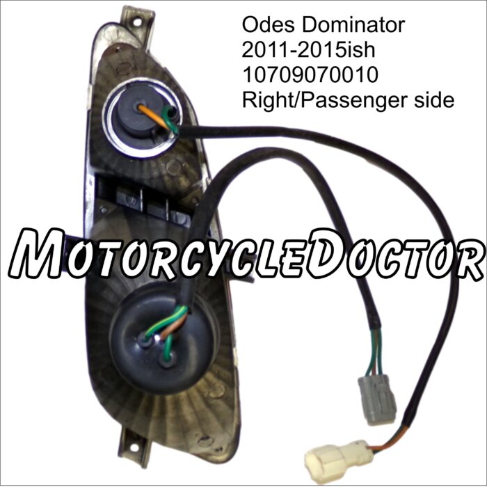 Odes 800 Taillight Right 2011-2015ish - Image 2
